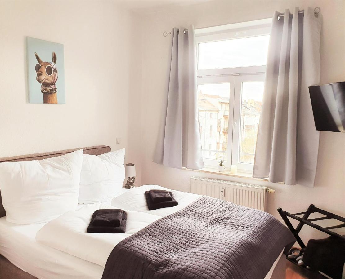 Apartment Stilvolles Mit 2 Schlafzimmern&balkon - Nahe Flughafen, Porsche Und Messe Leipzig