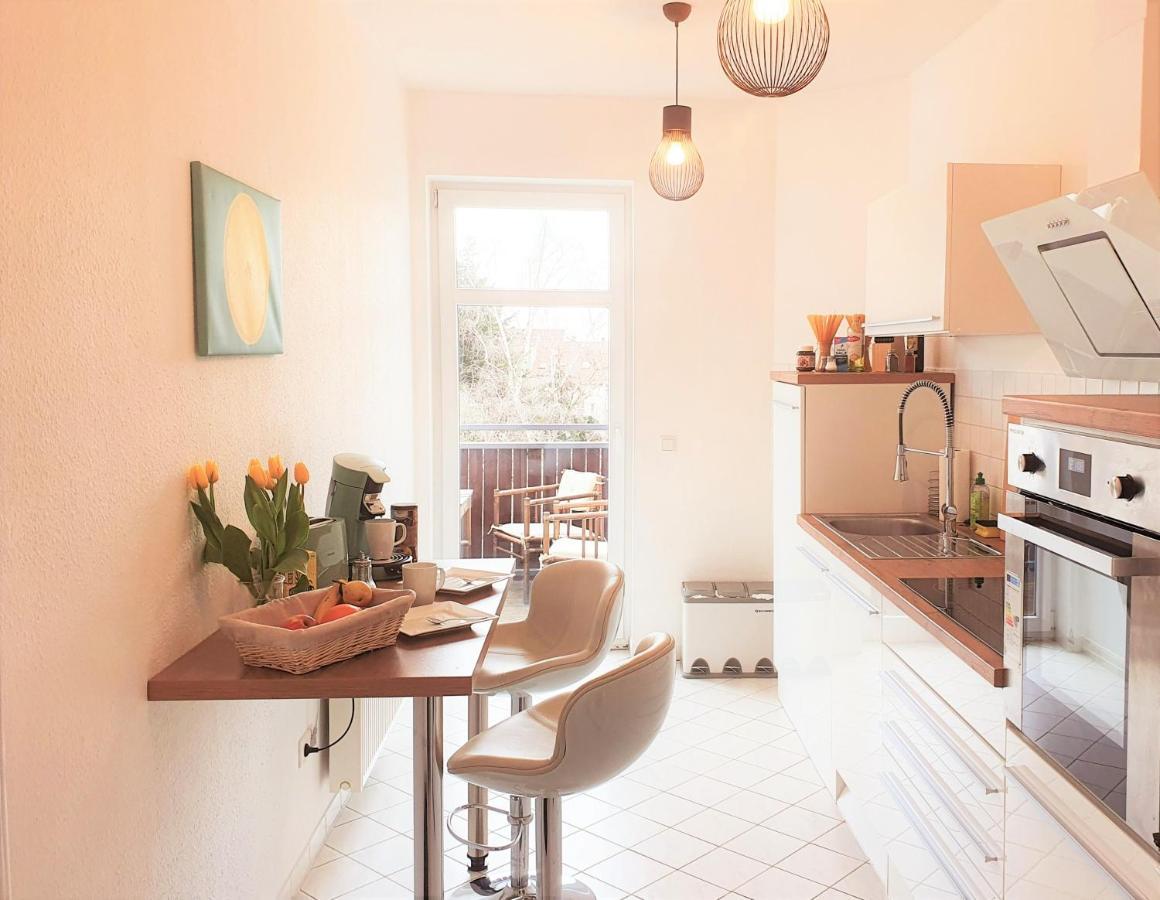 Apartment Stilvolles Mit 2 Schlafzimmern&balkon - Nahe Flughafen, Porsche Und Messe Leipzig