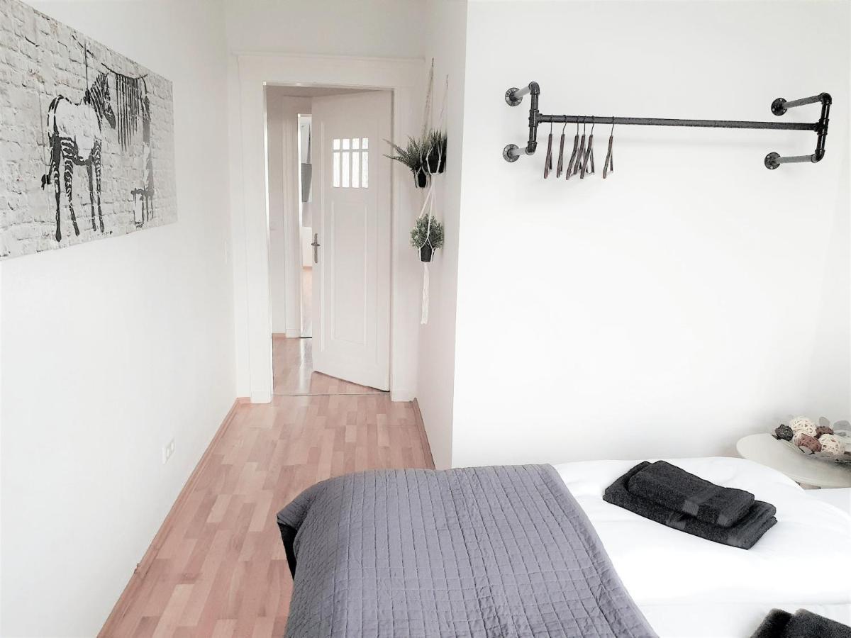 Apartment Stilvolles Mit 2 Schlafzimmern&balkon - Nahe Flughafen, Porsche Und Messe Leipzig